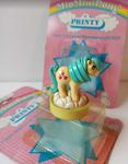 Yellow earth pony w/ teal hair apples symbol