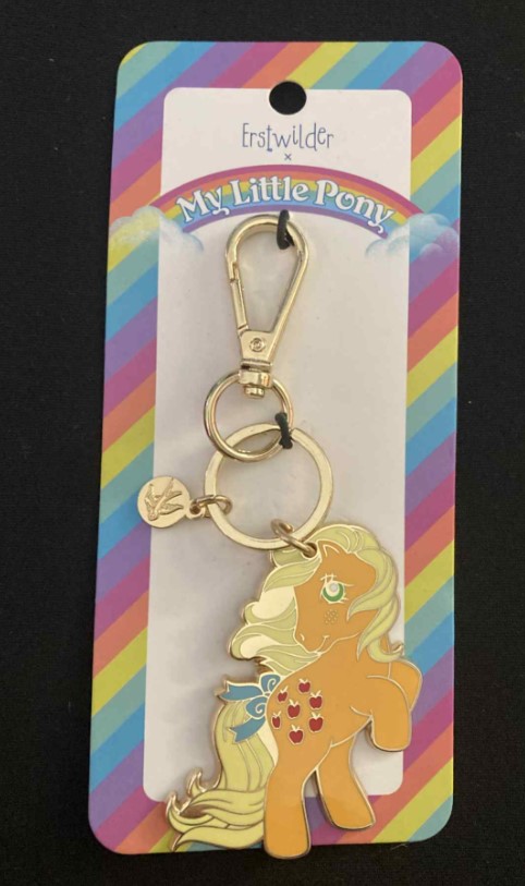 ErstWilder bag charm