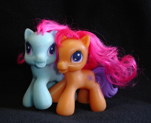 McPonies
Pressie from KiwiMLP