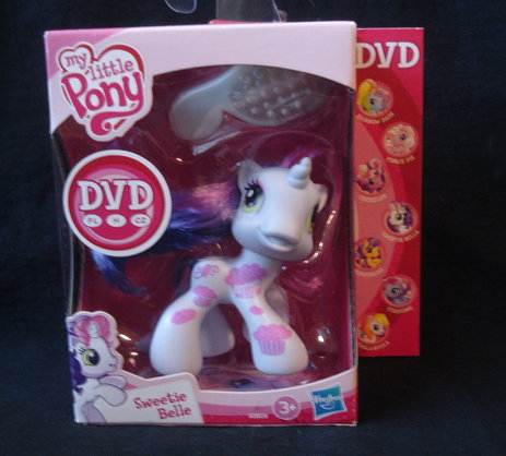 Sweetie Belle w/ Czech DVD
Pressie from Mr Sebby