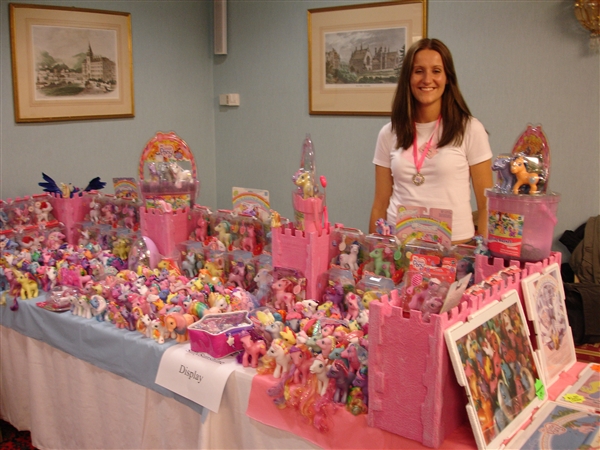 Pink kittywinks (?) display stall