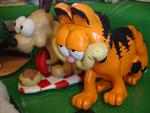 Garfield & Odie by Pony Rehab